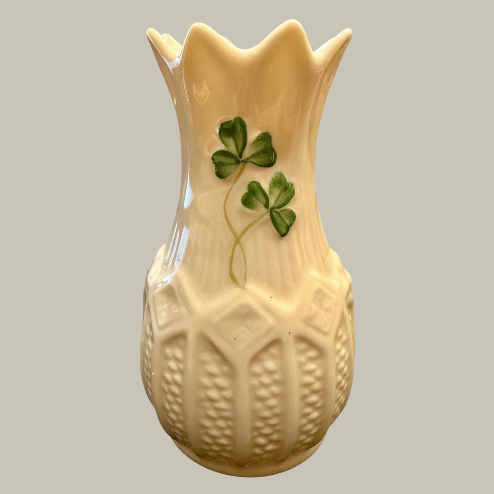 Belleek Ireland Shamrock Bud Vase Parian China Basketweave 4 Inch Ivory Green